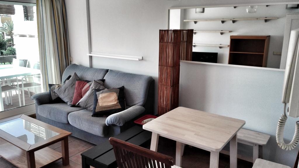 Lomas Del Mar I Apartment เบรา ภายนอก รูปภาพ